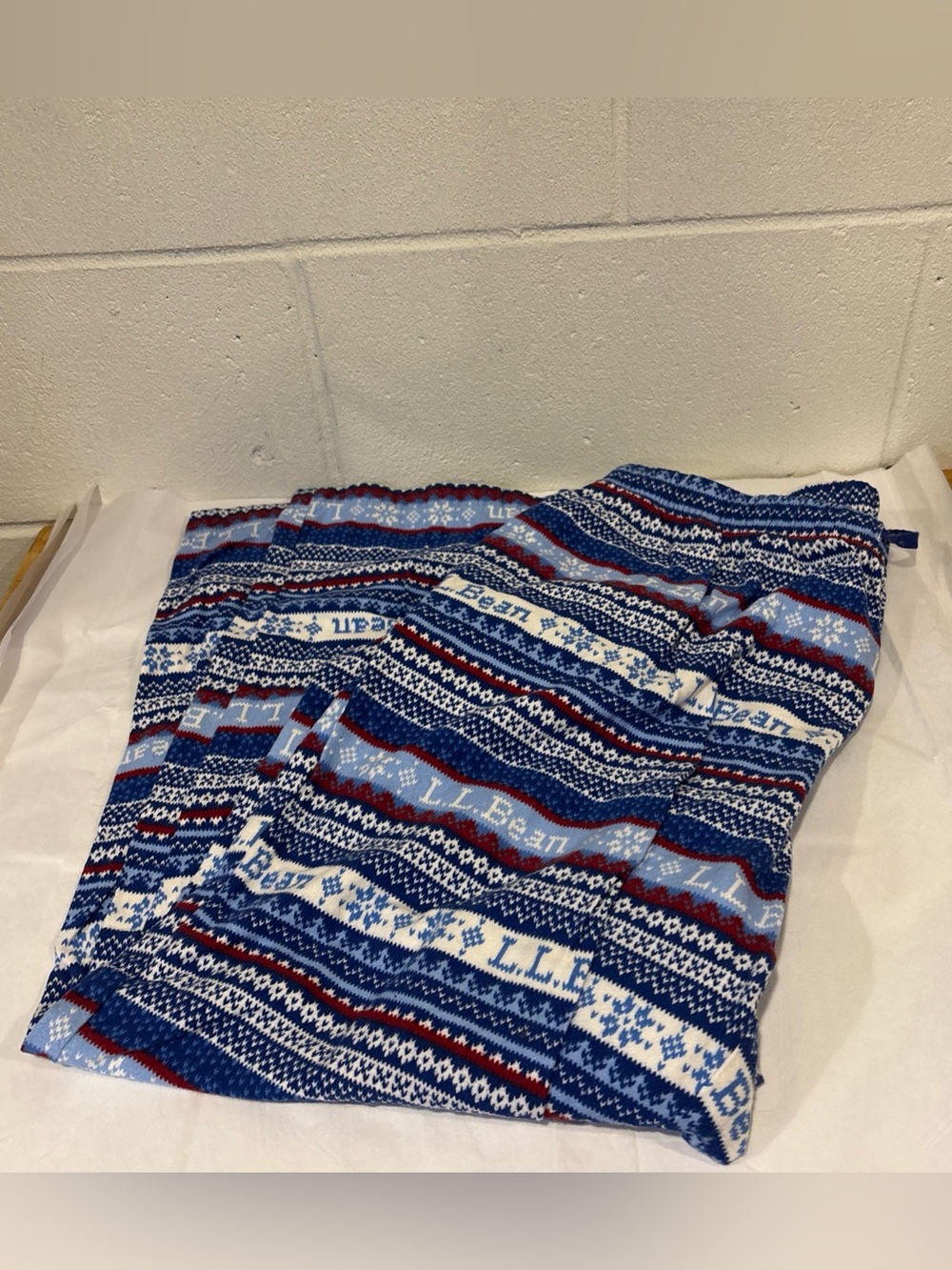 LL Bean women’s flannel lounge pants blue fair isle size XL Christmas